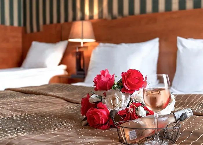 Maxim Boutique Hotel