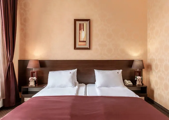Maxim Boutique Hotel
