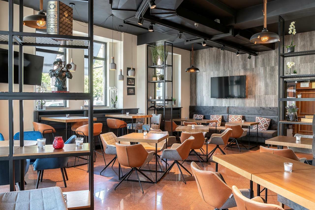 Maxim Boutique Hotel 3*